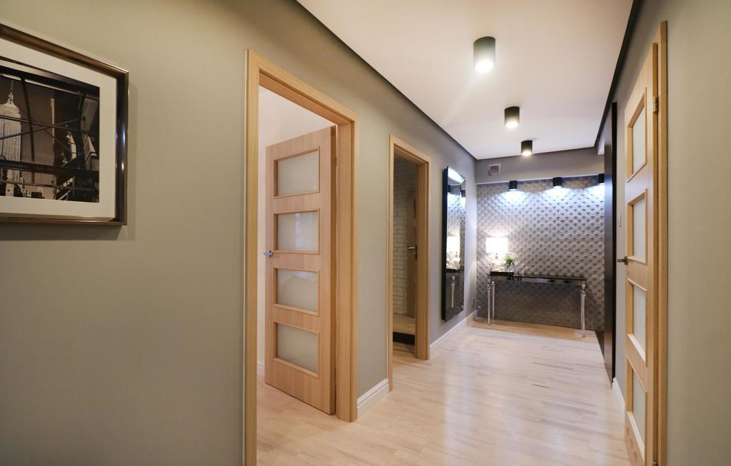 Kings City - Skawinska Apartment Красков Екстериор снимка