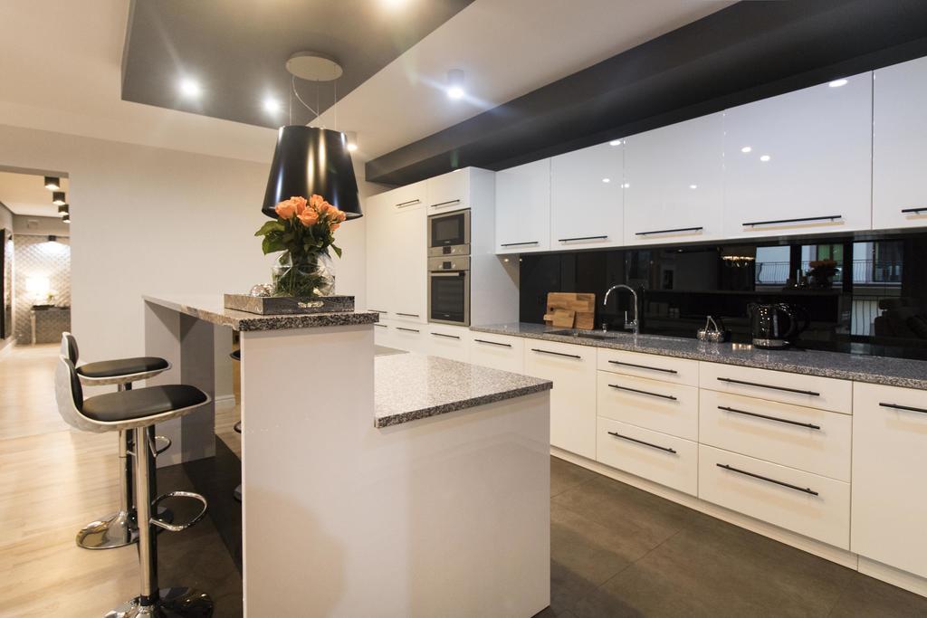 Kings City - Skawinska Apartment Красков Екстериор снимка